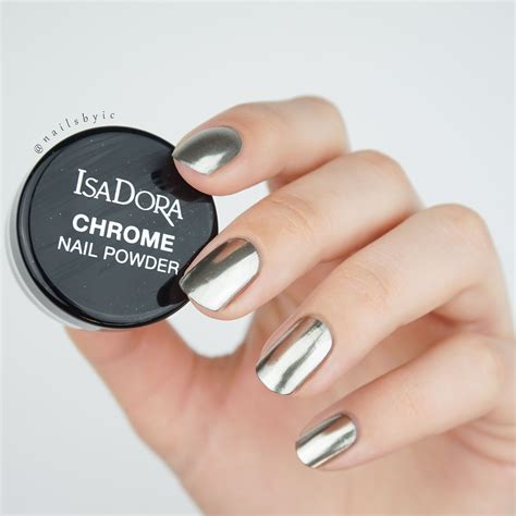 How to properly care for your nails when using pocket-sized mirror chrome powder